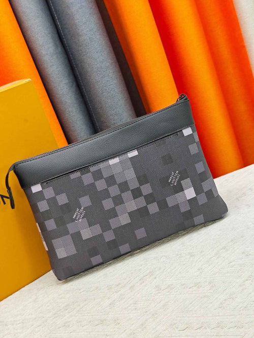 Voyage Pochete