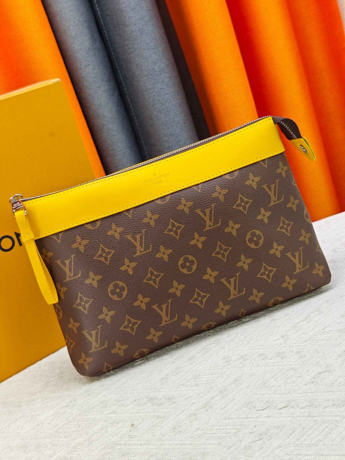 Voyage Pochete
