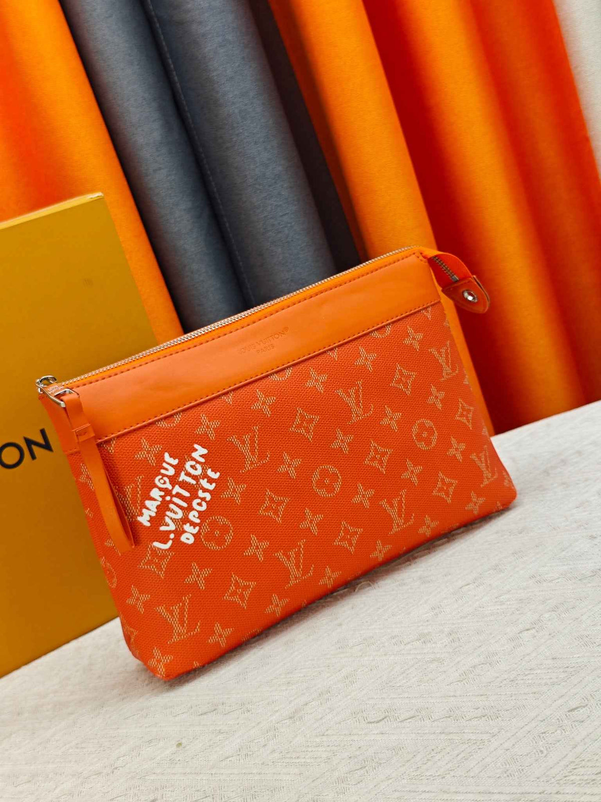 Voyage Pochete