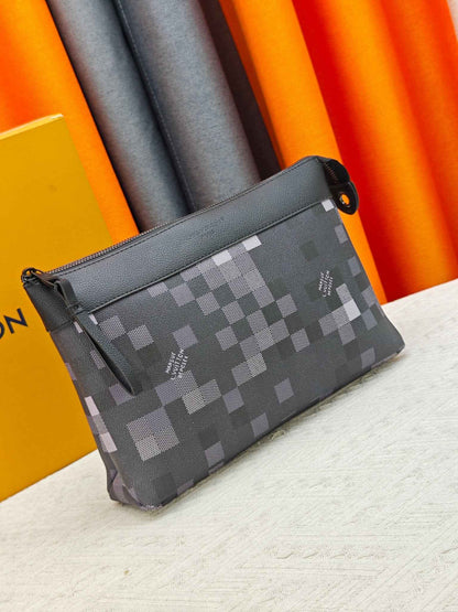 Voyage Pochete