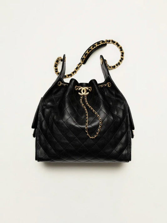 25 Small - Medium Handbag