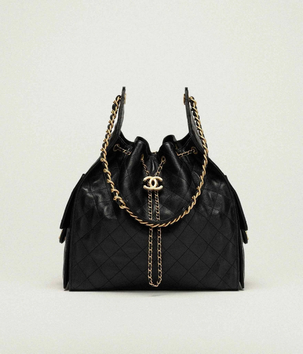 25 Small - Medium Handbag