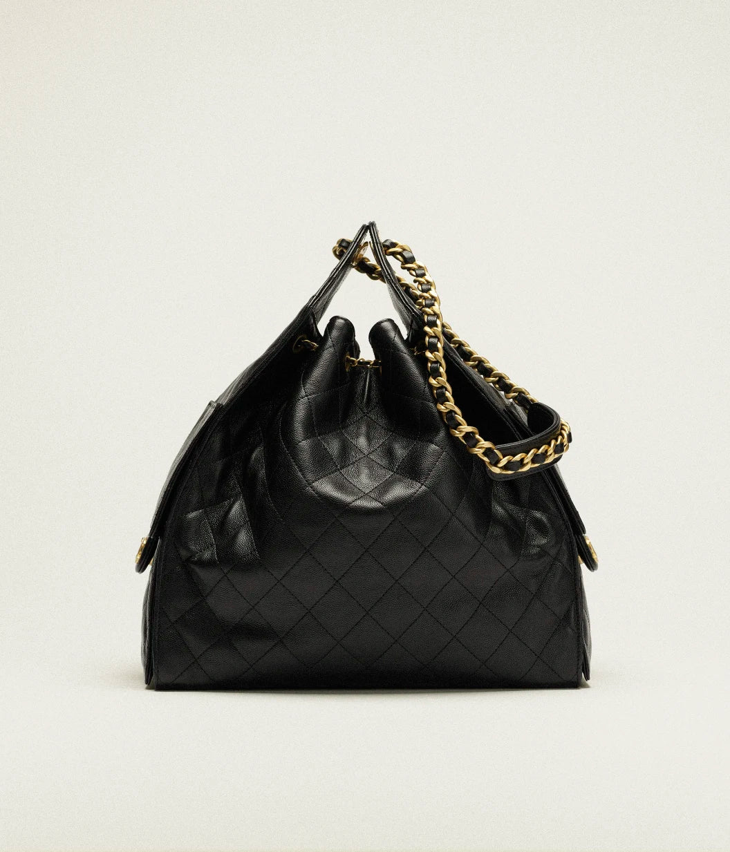 25 Small - Medium Handbag