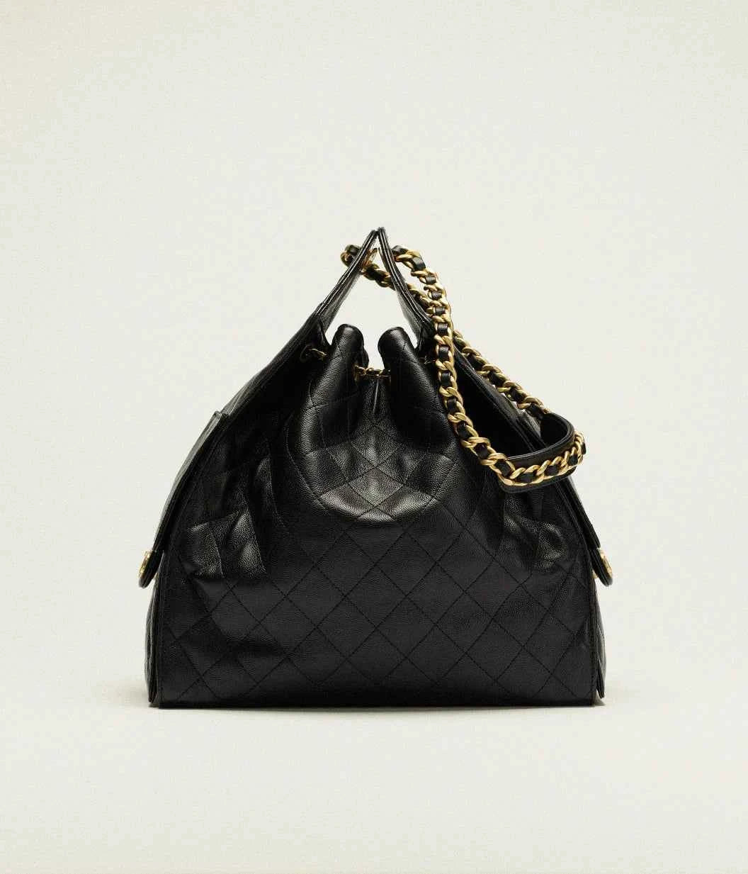 25 Small - Medium Handbag