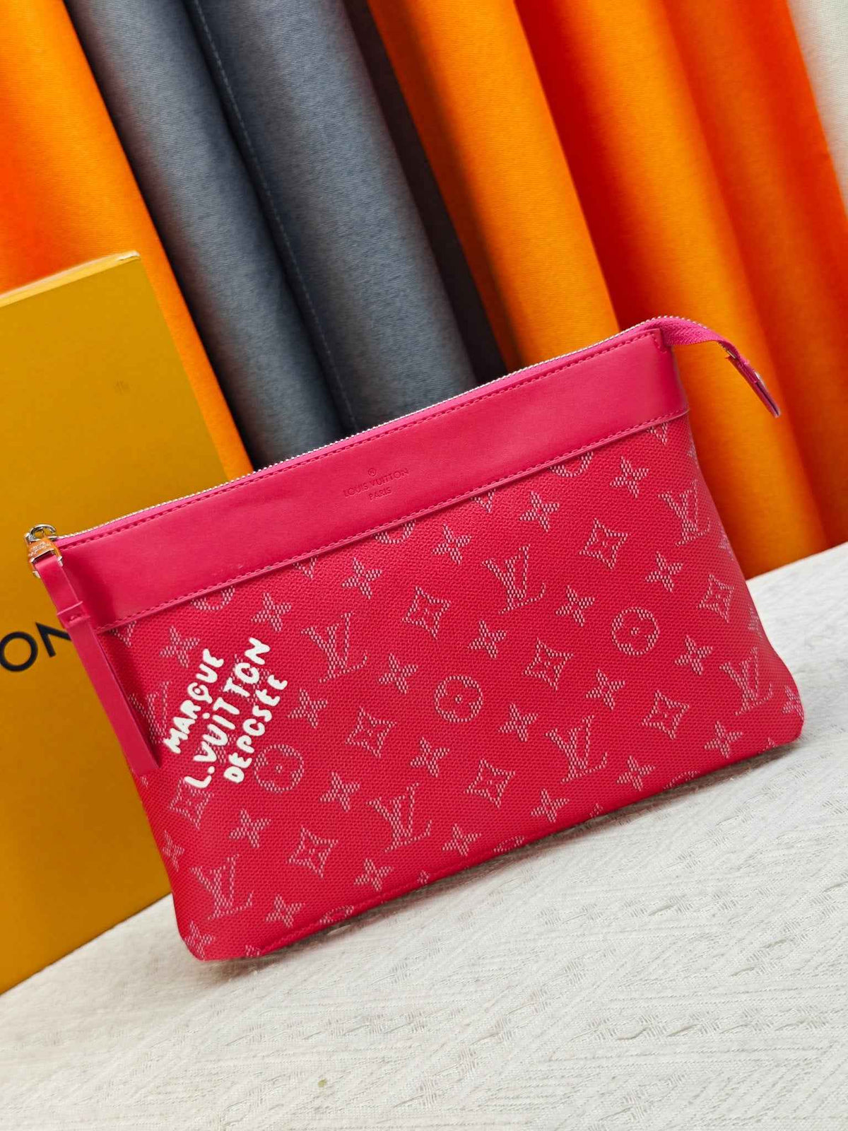Voyage Pochete