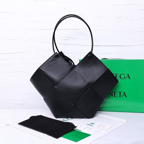 Taylor Tote Bag