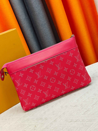 Voyage Pochete