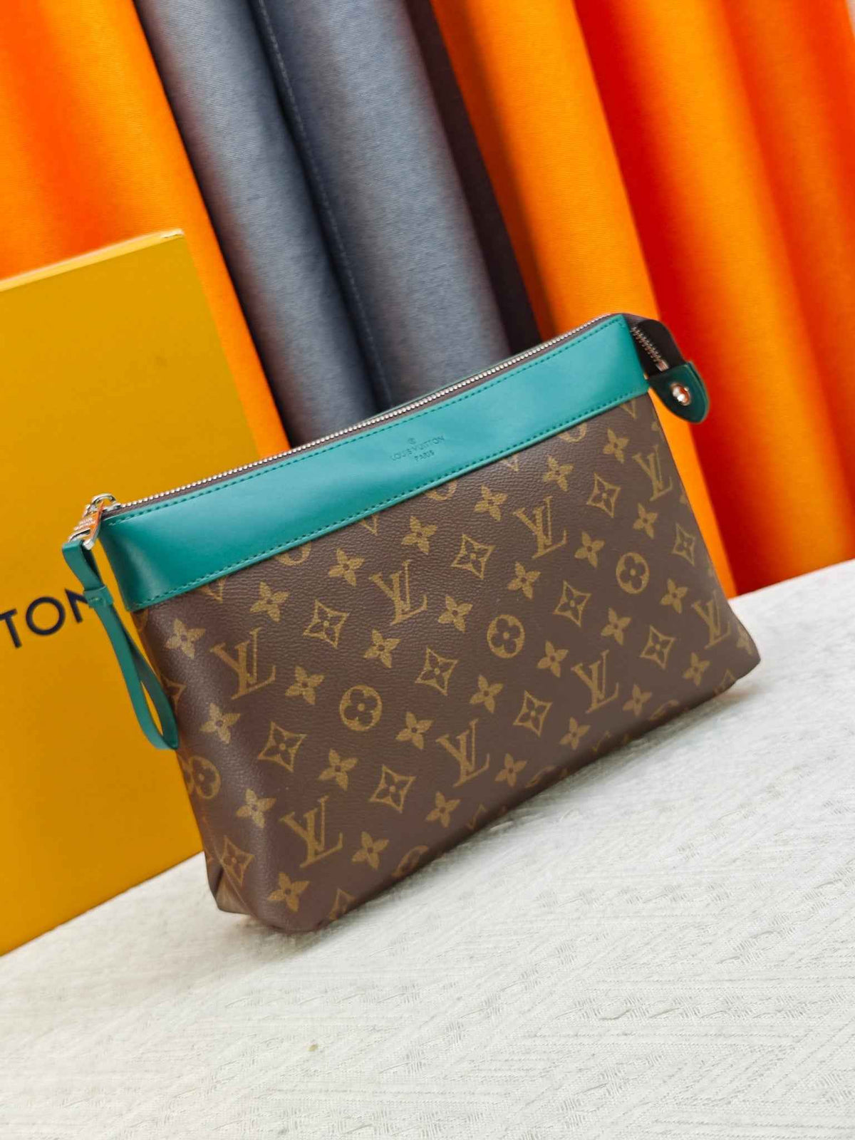 Voyage Pochete