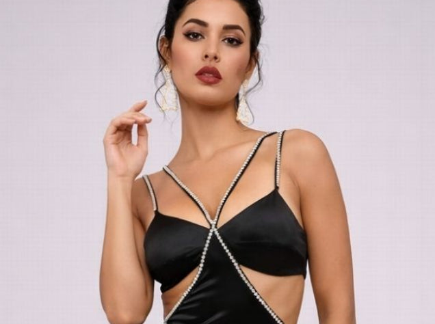 files/Crystal-Embellished-Spaghetti-Strap-Evening-Gown-SK49978.jpg