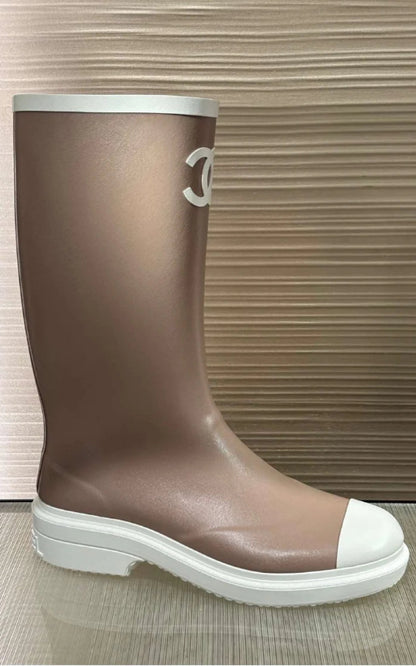 Elegant Classic Waterproof Tall Boots – Timeless Style & Comfort
