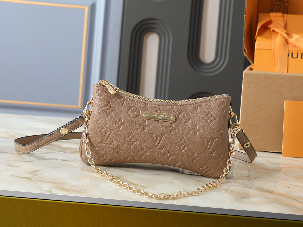 Liv Pochette Bag