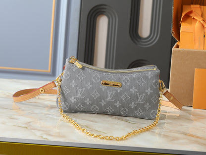 Liv Pochette Bag