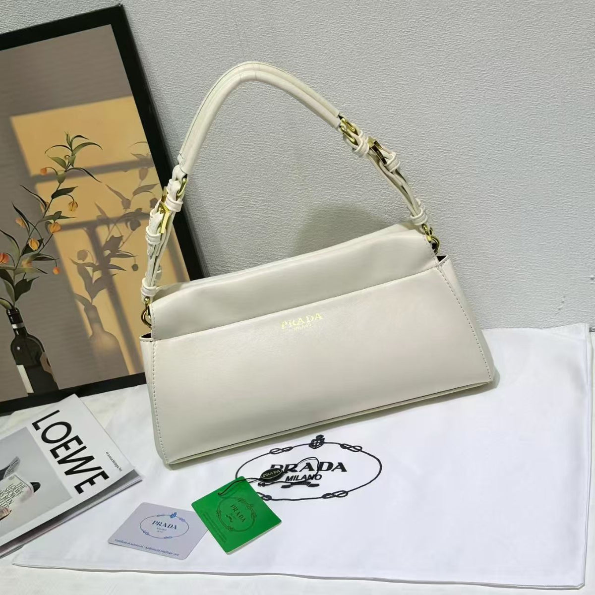 Enchaîné Leather Bag
