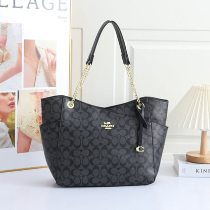 Jet Set Large Chain Tote