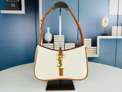 Le 5 à 7 Hobo Bag